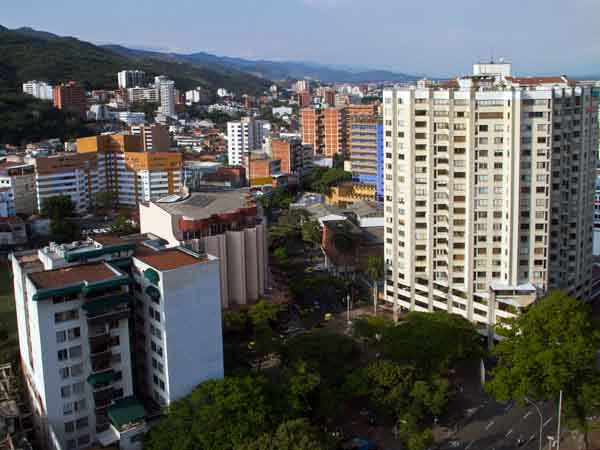 Cali ya habla sobre los World Games: estudiantes biling�es en grupo de 3.500 voluntarios de apoyo