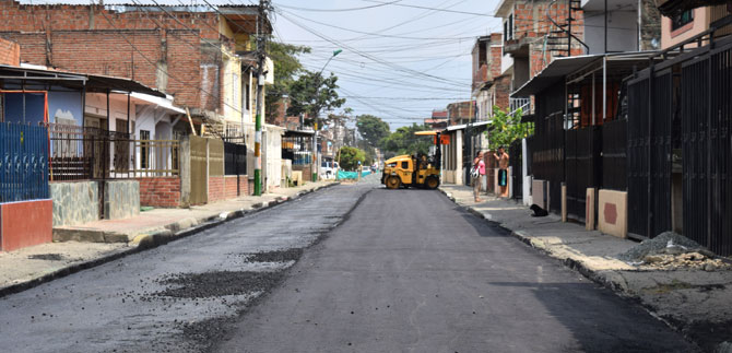 M�s de 2.500 metros cuadrados de v�as rehabilitadas en la Comuna 16