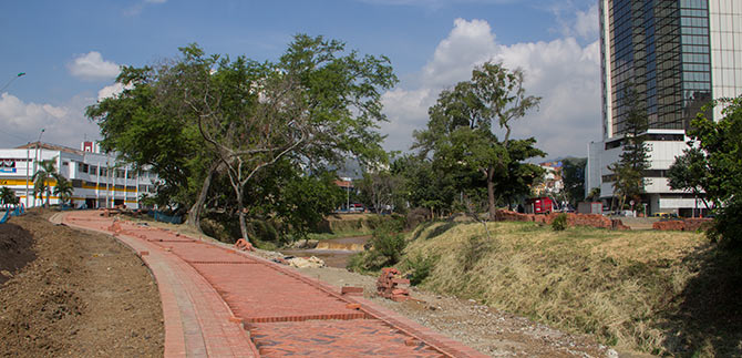 Con evento cultural la comunidad se apropia del parque lineal R�o Cali
