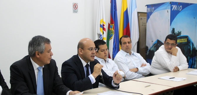 Constituida fiducia para desintegraci�n de buses del colectivo, en Cali