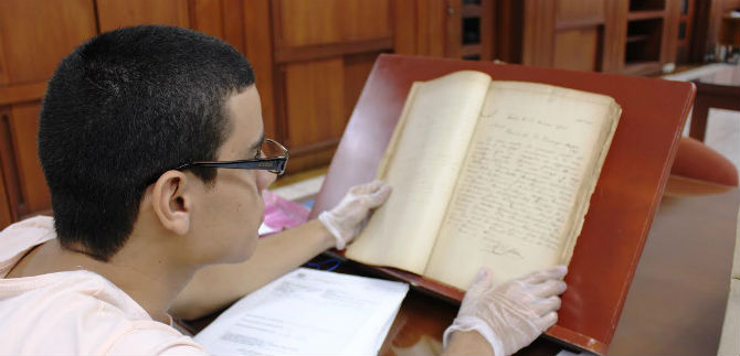 Archivo Hist�rico presenta exposici�n en torno a la mujer
