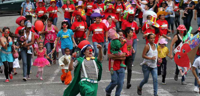 Convocan a menores al  Carnaval por la Infancia, este s�bado 26 de abril en Vallegrande