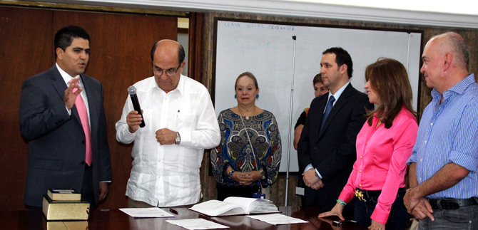 Asumi� Secretario de Bienestar; posesionados subsecretarios de Vivienda y Convivencia