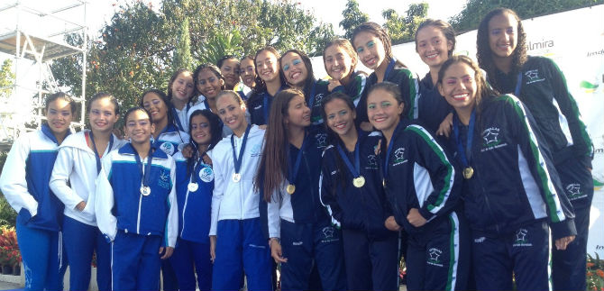 Cali se colg� cinco medallas doradas en campeonato nacional de nado sincronizado