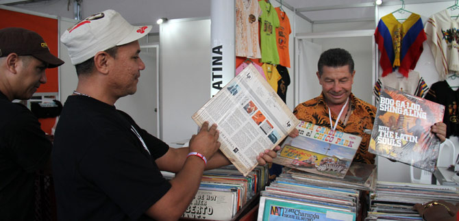 Vinilos y acetatos en la versi�n 57 de la Feria de Cali