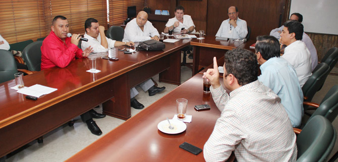 Alcaldes que integran el G11 dise�an el plan de acci�n para 2015