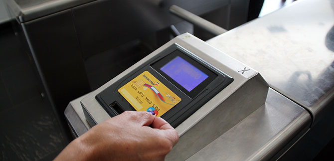 Tarjeta d�bito Bancolombia ya es llave de entrada al MIO