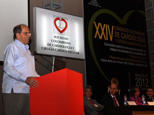 Alcalde reconoce labor a la Sociedad Colombiana de Cardiolog�a y Cirug�a Cardiovascular