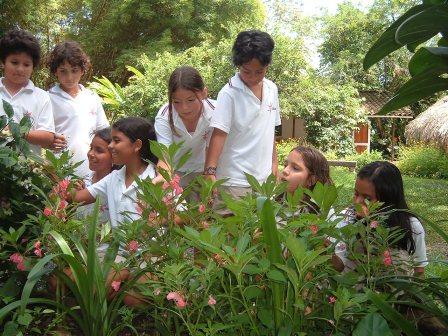 Los protectores del Ca�averalejo y de �Cali, ciudad de las aguas�