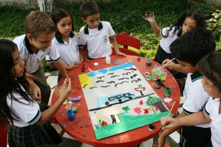 Ni�os de instituciones educativas recibieron clases sobre el valor del sistema de transporte M�O
