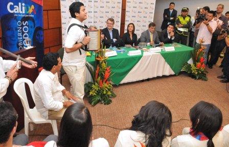 Ruteros de 53 pa�ses conocen atractivos de Cali y del Valle, con la Ruta Quetzal