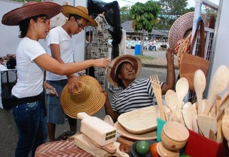 Seleccionar�n la muestra empresarial del Festival Petronio �lvarez