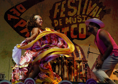 Los colores del Petronio �lvarez 2012