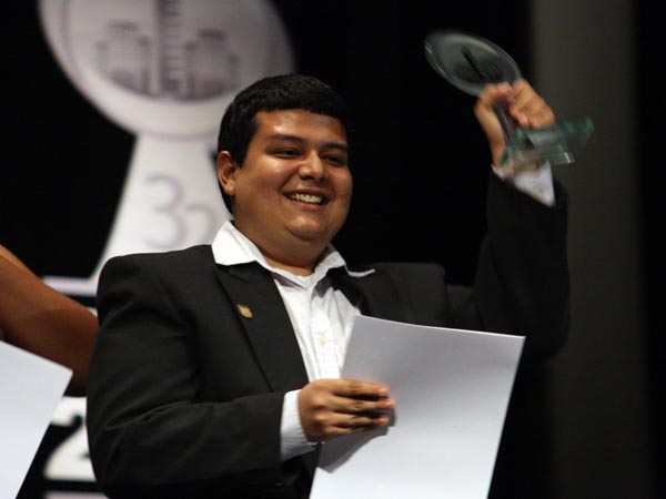 Noche de reconocimientos a periodistas de la regi�n