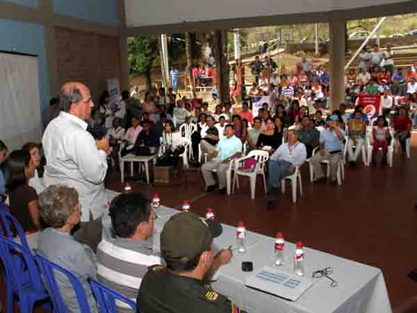 �Integraci�n del M�O a la zona rural avanza para beneficiar a los corregimientos cale�os�: Alcalde