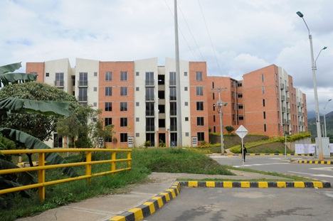 Este jueves, entregar�n cerca de 100 subsidios de vivienda a familias en condici�n de desplazamiento