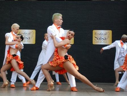 Una vida forjada a ritmo de salsa: la historia de uno de los participantes del Mundial