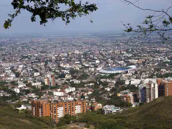 Cale�os, a leer y a bailar en paz