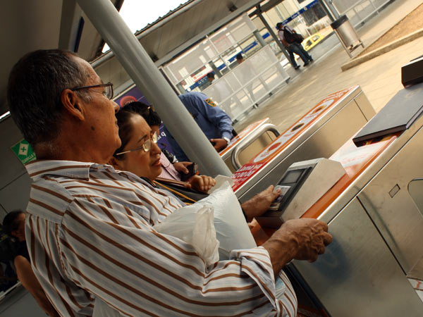 Pasajeros que se movilicen del aeropuerto a Cali se podr�n integrar con el MIO
