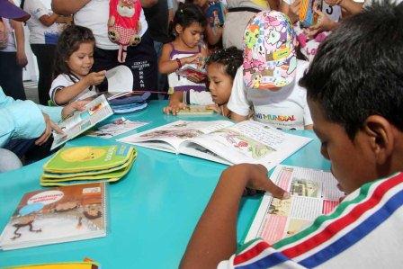 Biblioteca Tem�tica del Deporte capacitar� este martes a 200 ni�os en rugby y softball