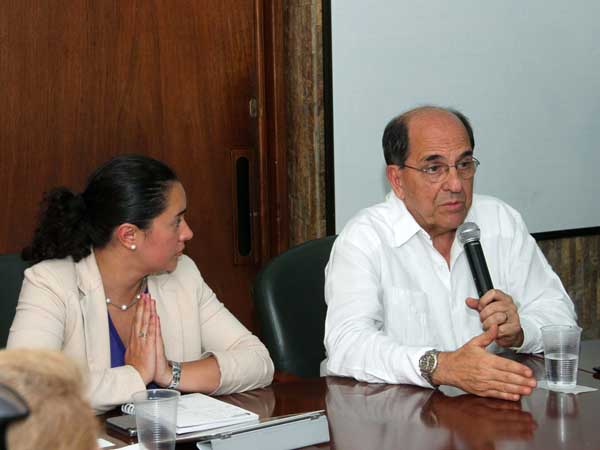 �Municipios deben buscar beneficios en com�n�