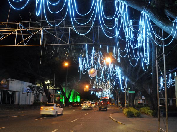 Cale�os vuelven a disfrutar sus v�as principales, con iluminaci�n en este diciembre