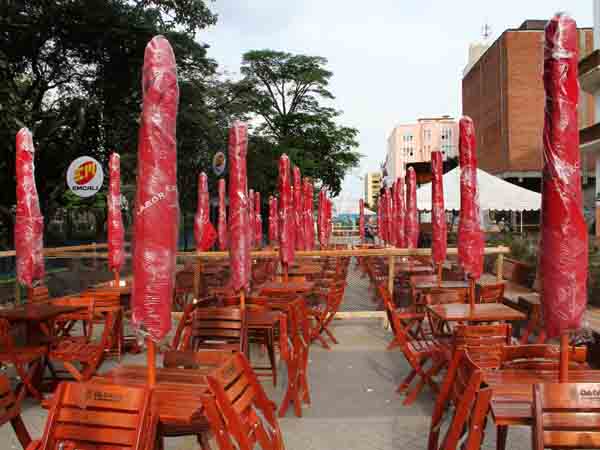 El r�o Cali se disfrutar� con las tascas de la Feria; este viernes, ser�n inauguradas