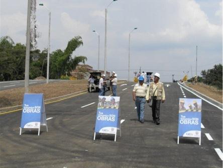 La Alcald�a abri� paso de calzada en puente de la carrera 80