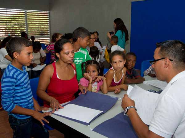 El oriente cuenta con nuevo punto de inscripci�n de estudiantes: un colegio para 2.880 alumnos