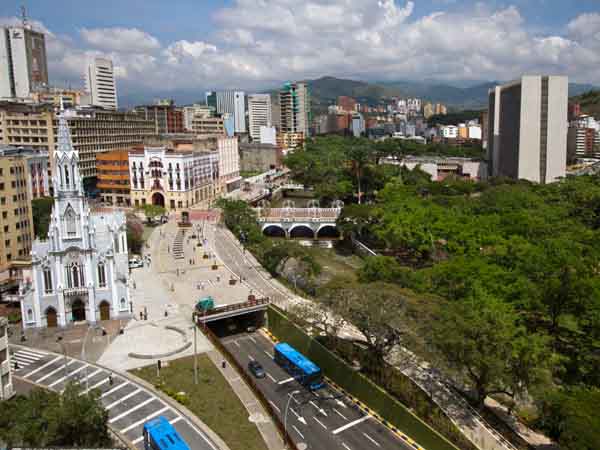 La Alcald�a sustent� jur�dicamente el proyecto de acuerdo sobre vigencias futuras para continuar las obras de valorizaci�n