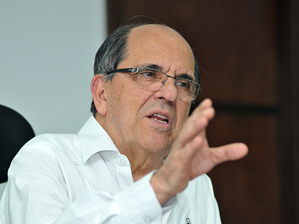 Alcalde Guerrero insiste en la aprobaci�n del Plan Desarme para Cali, como en otras capitales
