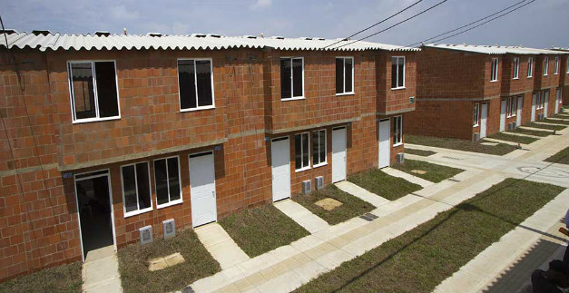 Anuncian 1050 viviendas gratuitas m�s para Cali