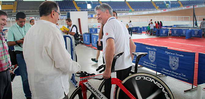 Inspector de la UCI reconoce constante supervisi�n del Alcalde de Cali al vel�dromo