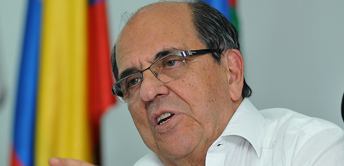 Alcalde confirm� construcci�n de alojamiento para m�s polic�as