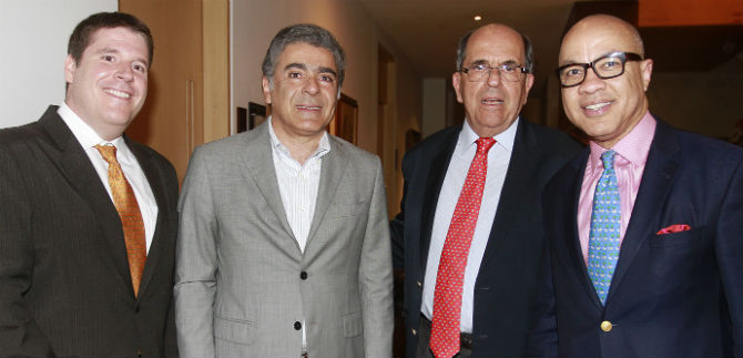 En Foro Mundial en Medell�n, alcalde de Cali muestra oportunidades de desarrollo