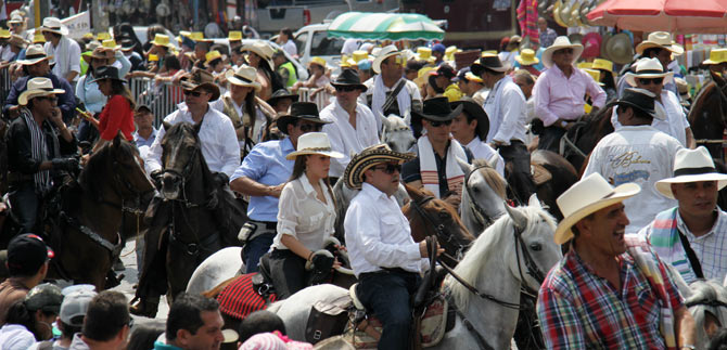 Alcalde entrega pormenores sobre la decisi�n de suspender la cabalgata