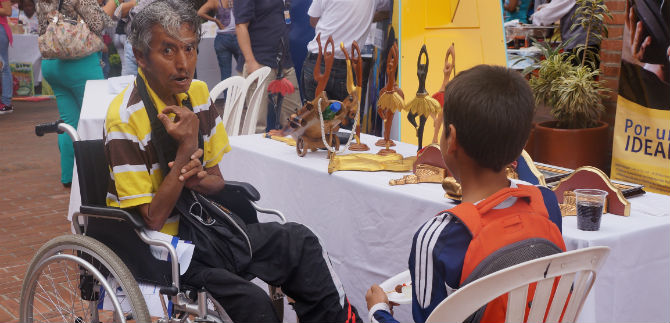 Poblaci�n con discapacidad participa en segunda mesa de trabajo de pol�tica p�blica
