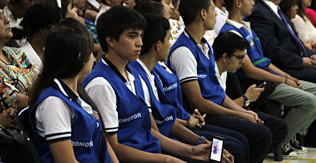 Grad�an a 69 mediadores de j�venes de la Jornada Escolar Complementaria