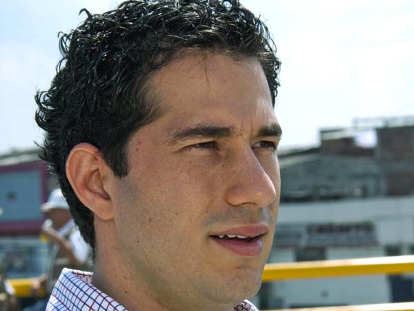 �Actores de violencia deben bajar las armas y buscar el di�logo a trav�s de la verdad, la voluntad y la confianza�