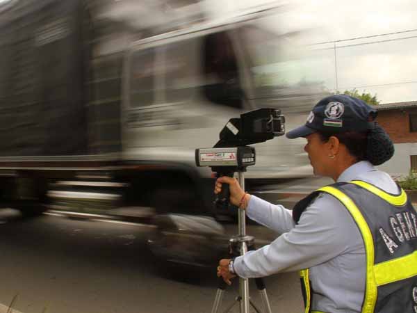 Conductores acelerados no podr�n escapar al nuevo radar de velocidad