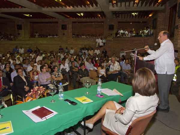 Empez� la gesti�n de 333 nuevos representantes de las JAL, en Cali