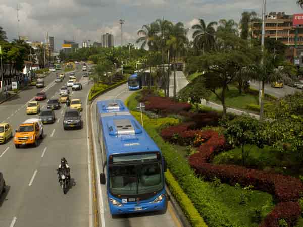 �El M�O llega a los 406 mil pasajeros movilizados: la voluntad pol�tica y la gesti�n de la Presidencia le da un nuevo aire al Masivo�