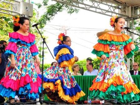 Un grupo de Cali da est�mulo y se consolid� como imagen para promocionar �Colombia es pasi�n�