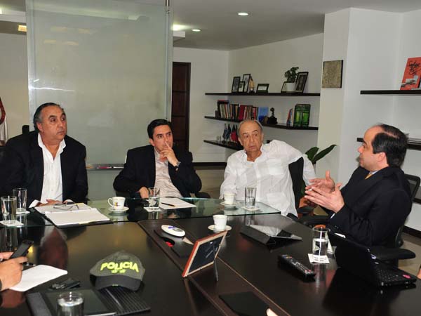 El Gobierno Nacional y la Alcald�a trabajar�n de la mano para sacar adelante proyectos del Acuerdo de Convivencia y Seguridad