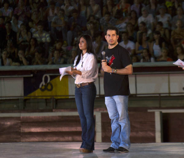Alcald�a pone lazo negro como s�mbolo de compromiso para evitar la violencia contra las mujeres