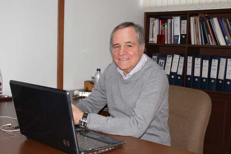 Reconocimiento nacional a investigador de universidad cale�a