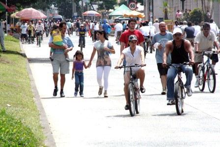 Las comunas 13, 14 y 15 disfrutar�n su propia Ciclovida