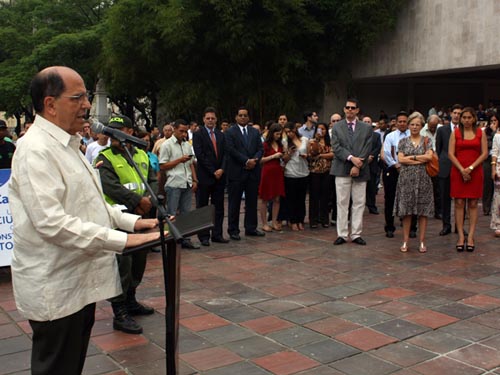 �Lo importante es mirar la historia, pero proyect�ndola hacia el futuro�: alcalde Rodrigo Guerrero Velasco