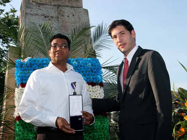 Reconocimiento a una l�der social y a un cuentero: son los ganadores del Premio a la Cale�idad