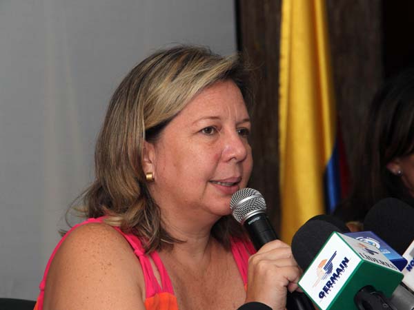 296 familias de �Barrio Taller� ser�n beneficiarias de las primeras viviendas gratuitas en Cali